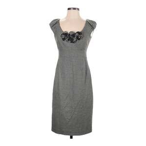 Rebecca Taylor Dress Sheath Knee Length 3D Flowers 8 Cap Sleeve Career